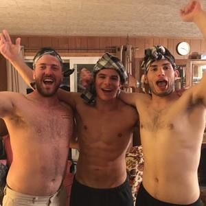 Meet your Posher, Lewis